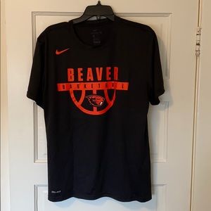 Nike Dri Fit Oregon State Large Shirt